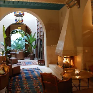 3* Riad Camilia